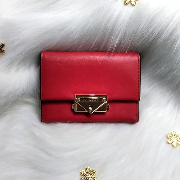 MICHAEL Michael Kors Accessories - 🌟HP🌟MICHAEL KORS Mini Wallet